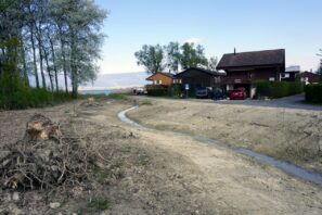 Travaux de renaturation d'un cours d'eau à Chevroux