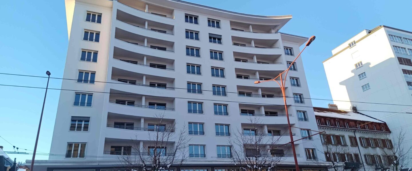 Façade de l'immeuble La Pagode après rénovation, La Chaux-de-Fonds