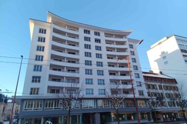 Façade de l'immeuble La Pagode après rénovation, La Chaux-de-Fonds